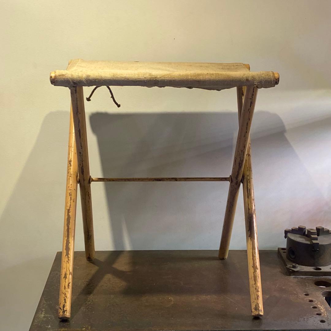 座面がキャンバス地のフォールディングチェア 折りたたみ椅子 アンティーク