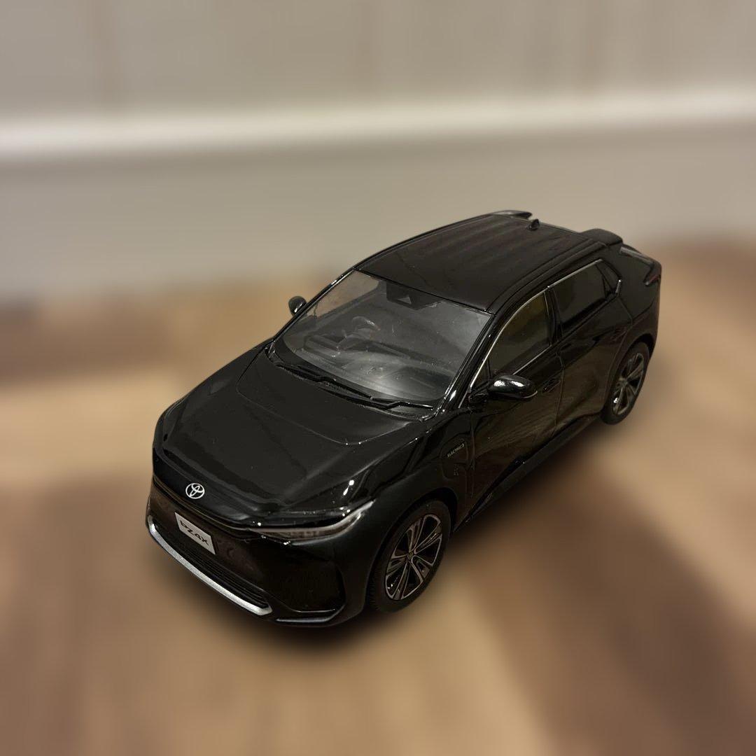 bz4x カラーサンプル　10台