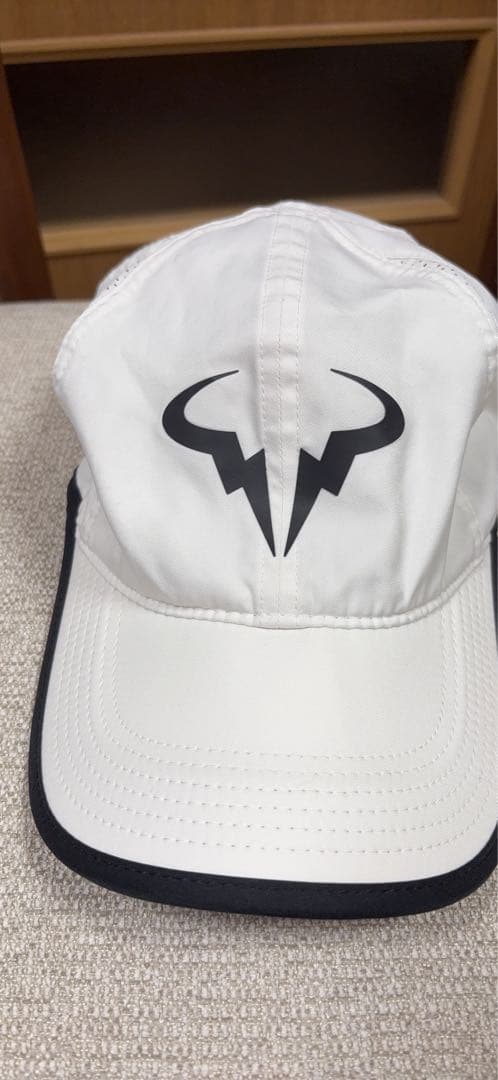 NIKE ラファエル・ナダル ロゴ ホワイトキャップ