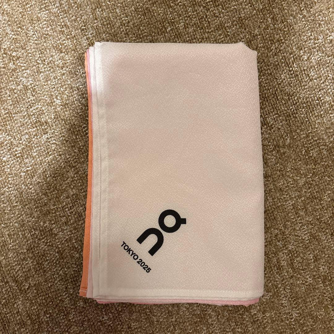 on ULTRA CAP 軽量ランニングキャップ　風呂敷セット