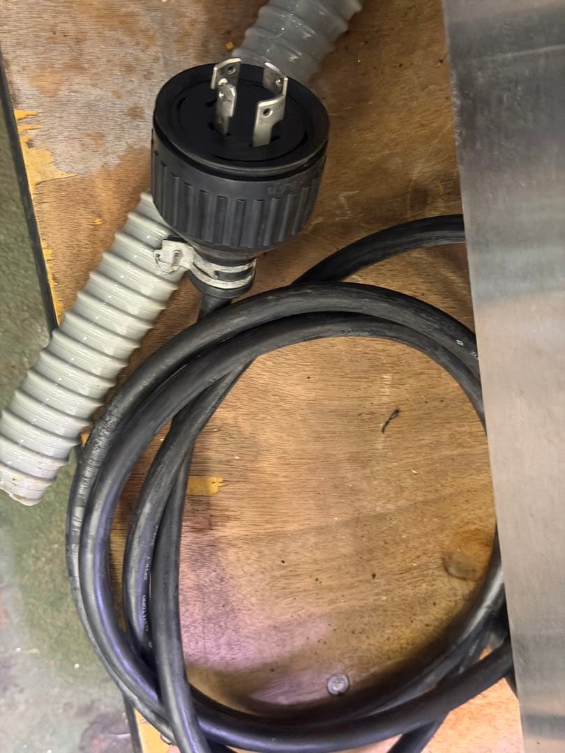 2012年 大和冷機 アンダーカウンター 食器洗浄機 三相200V