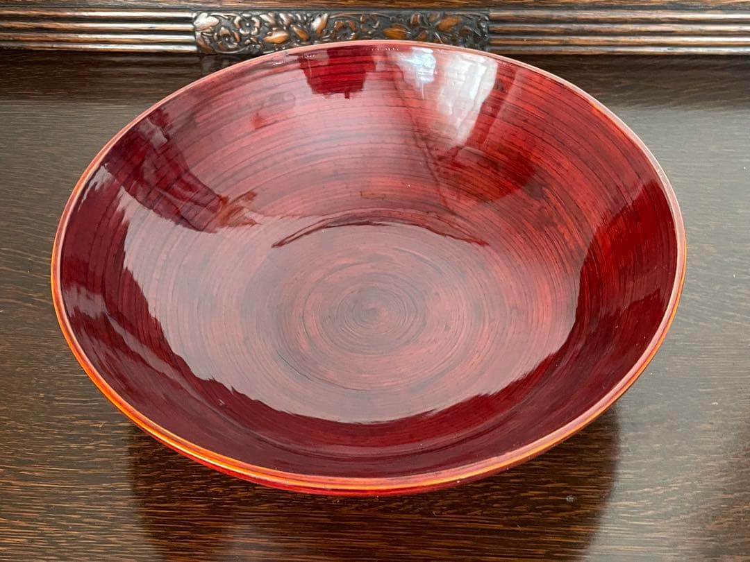 赤色 漆器 丸型飾り椀　光沢仕上げ