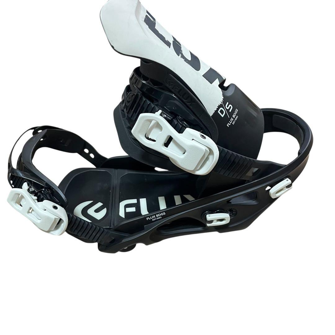 【極美品】FLUX DS 21-22年モデル ホワイト ブラック 廃盤カラー