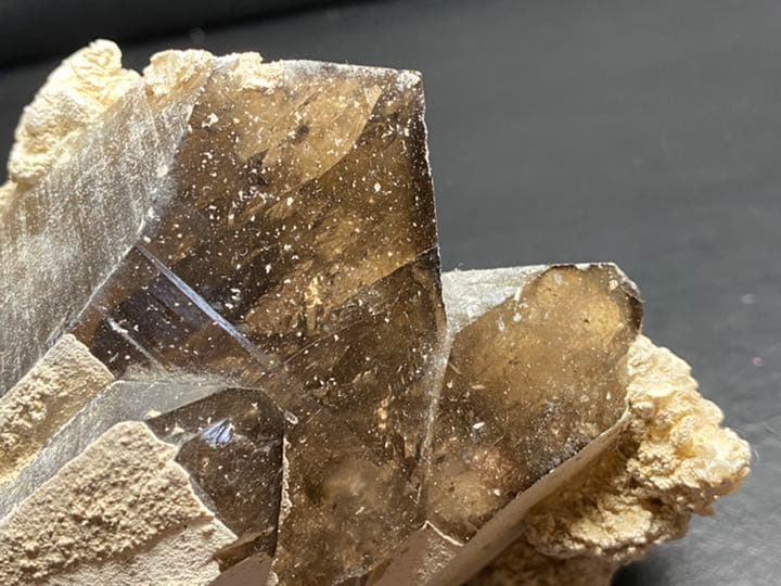 スモーキークォーツ　781g