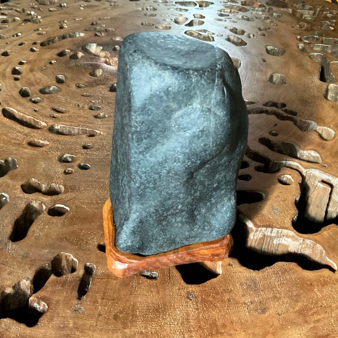 瀬田川 梨地真黒石