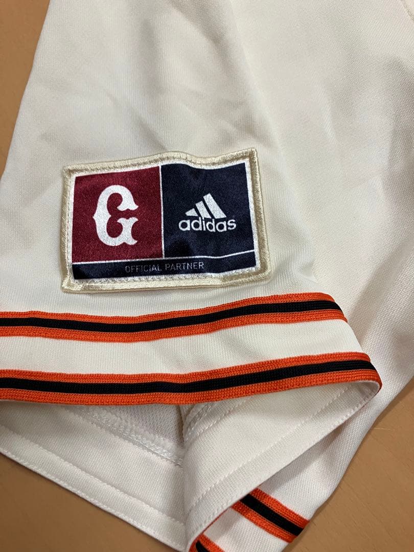 読売ジャイアンツ　読売巨人軍　ユニフォーム　当時　復刻　背番号無し　無地