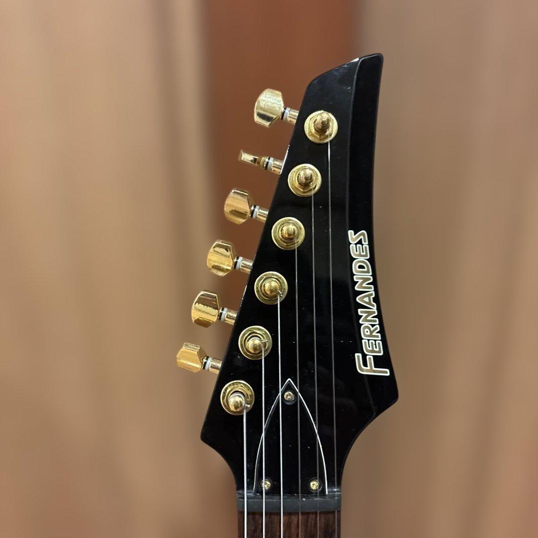 【初心者です】金ロゴ FERNANDES トレモロアーム付・新品弦張替済