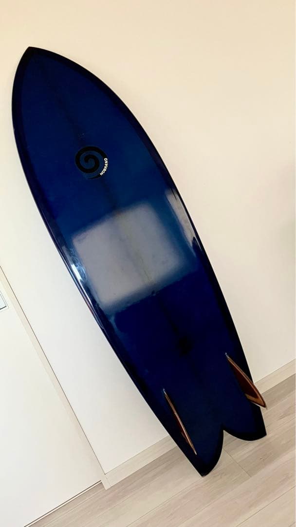専用！！ NOBRANDサーフボード！ツイン　フィシュ　ミッドレングス