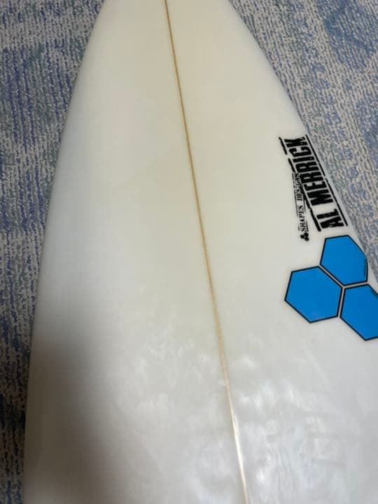 状態良好！　アルメリック サーフボード ハイパフォーマンス！