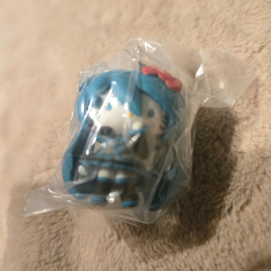 ボカロ　初音ミク　鏡音レン　キティ　ボールチェーン　マスコット　3個セット