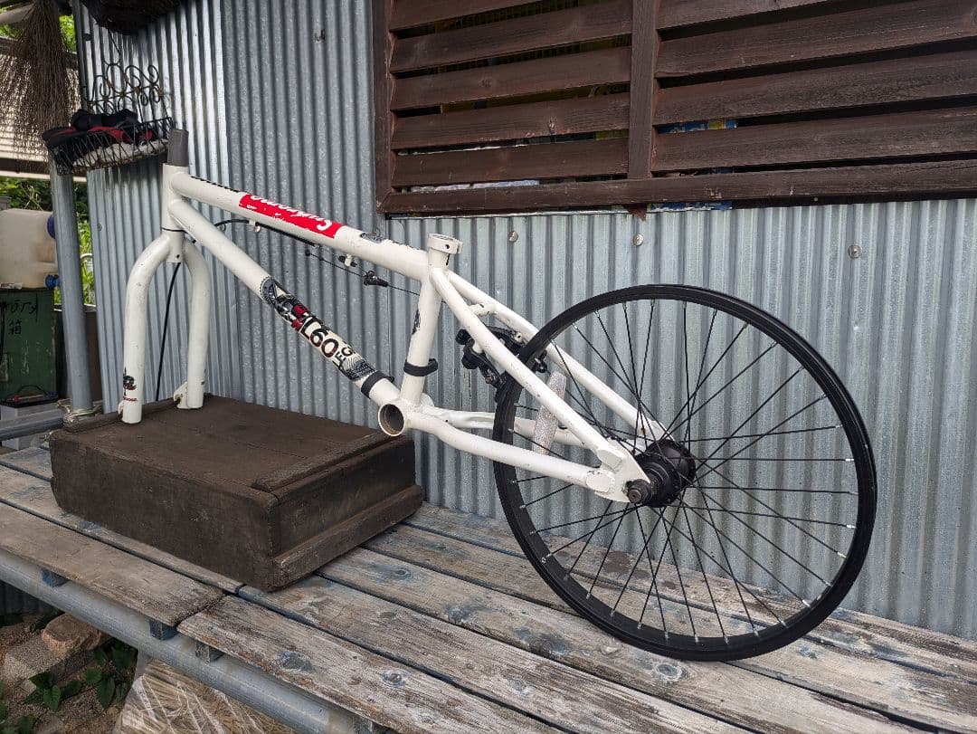 Mon LEGION L60 bmx 20インチ　フレーム