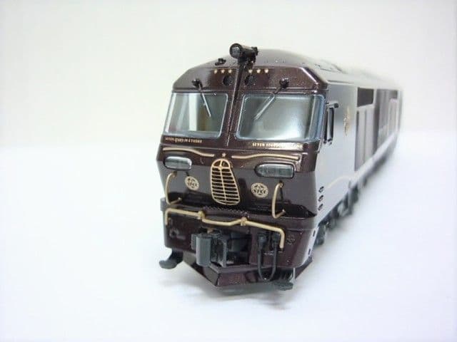 KATO DF200-7000七つ星専用機関車(セットバラし&新品&未使用品)