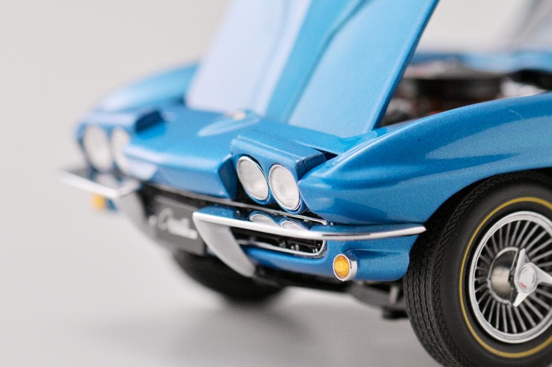 gmp CORVETTE Fastback 1965 1/18サイズ