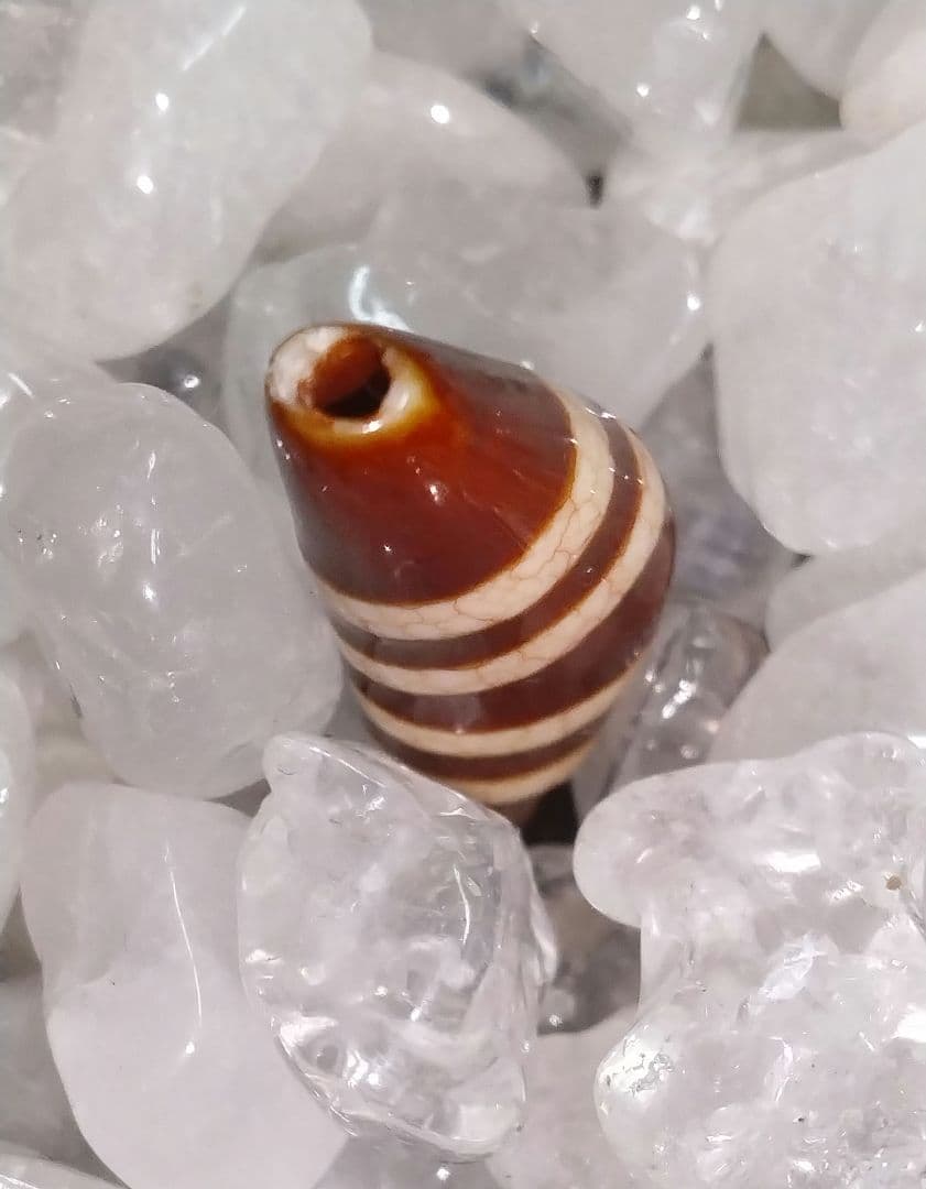 637天珠　上肯天珠　湾月　四線天珠　dzibeads！