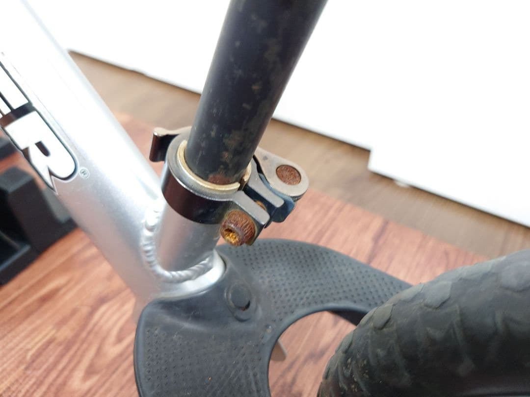 ストライダー プロ（箱、プロテクター&グローブ、スタンド付き）