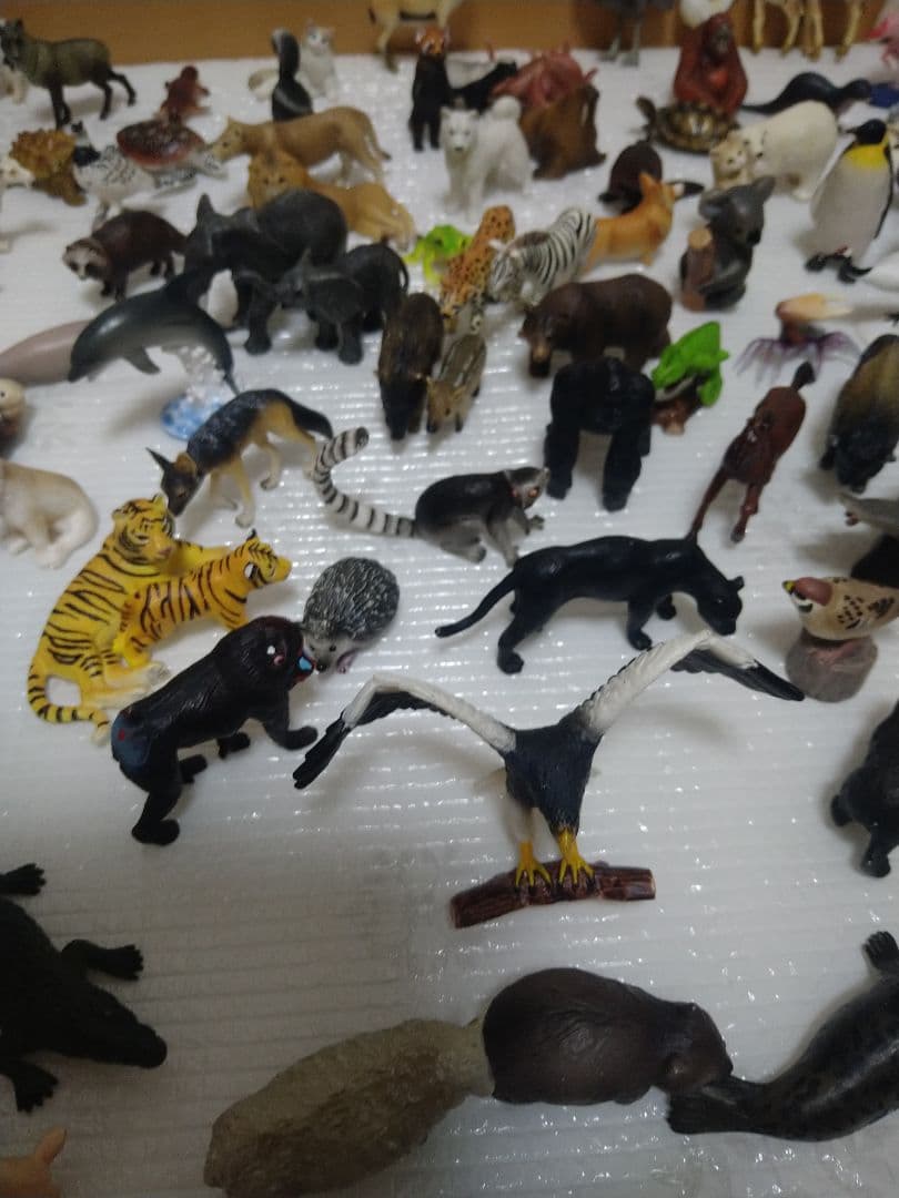 動物フィギュアコレクション