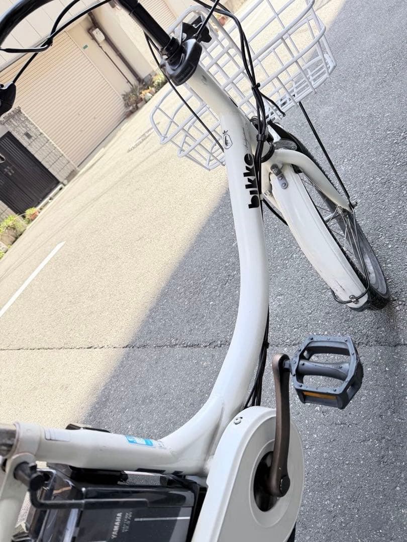子供乗せ　ブリヂストン　BIKKE 電動アシスト自転車 チャイルドシート付き