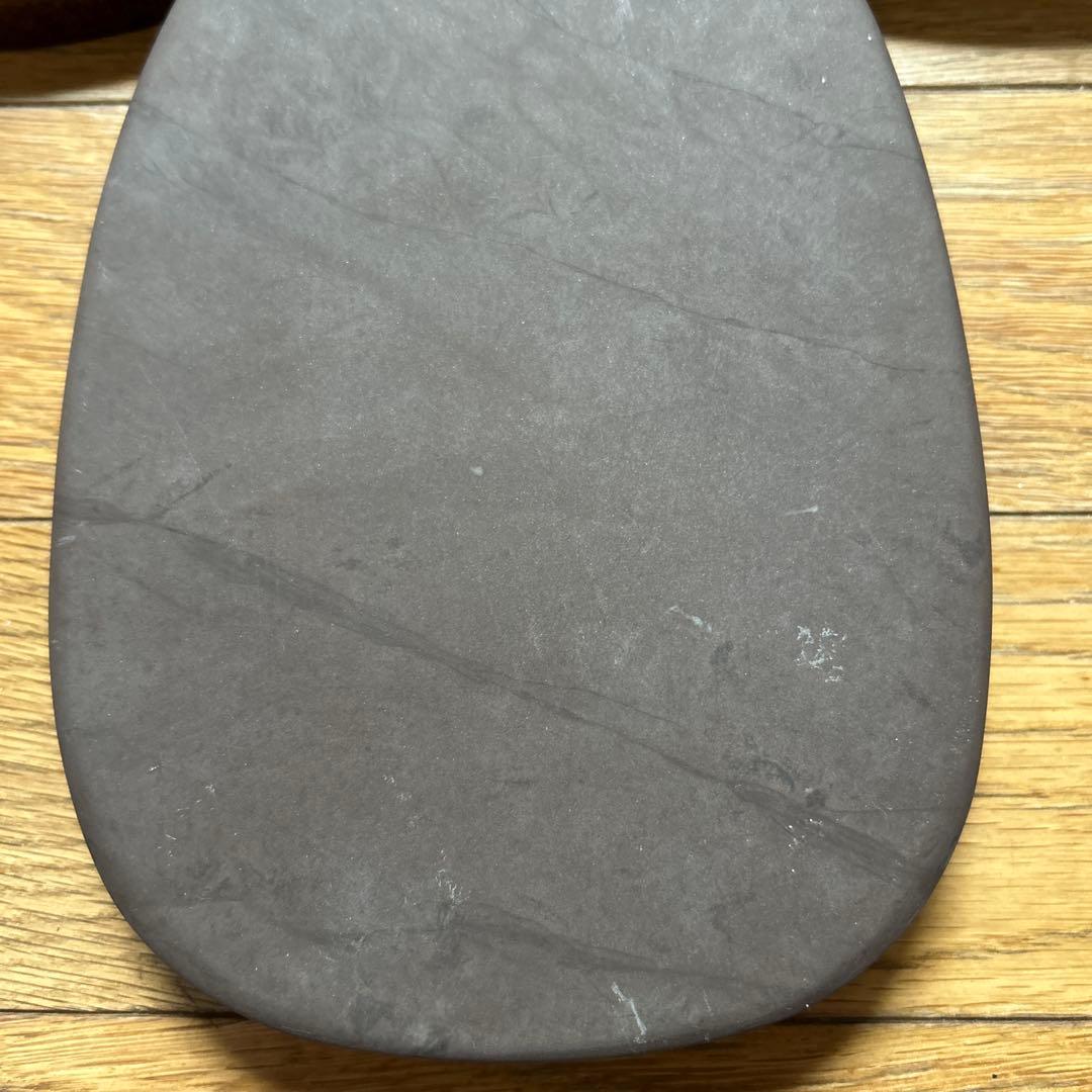 中国骨董大きめ端州石 【中国端渓麻子坑細工彫刻双鳳菊花図貴重紫端古硯】新品未使用