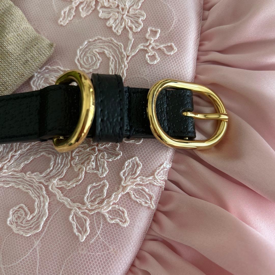 GUCCI ブラックレザー首輪 ゴールド金具