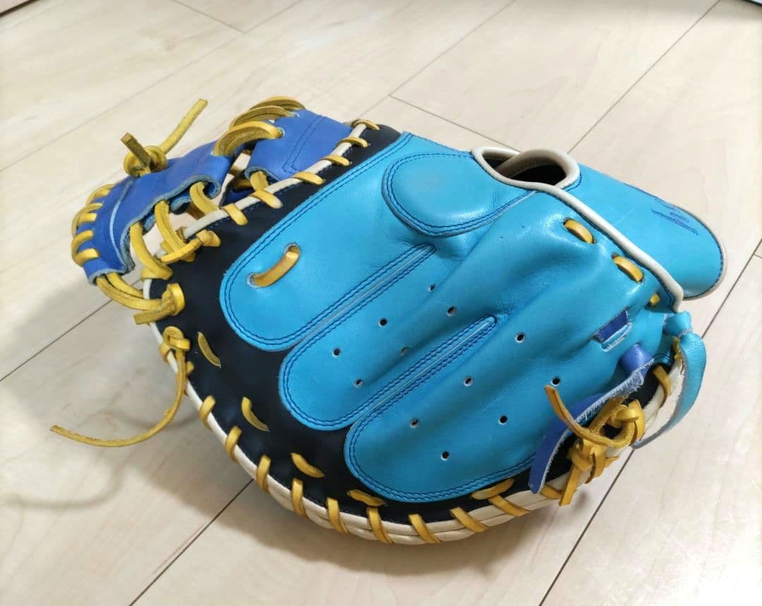 プニール・マルコリーニ★オーダーグローブ