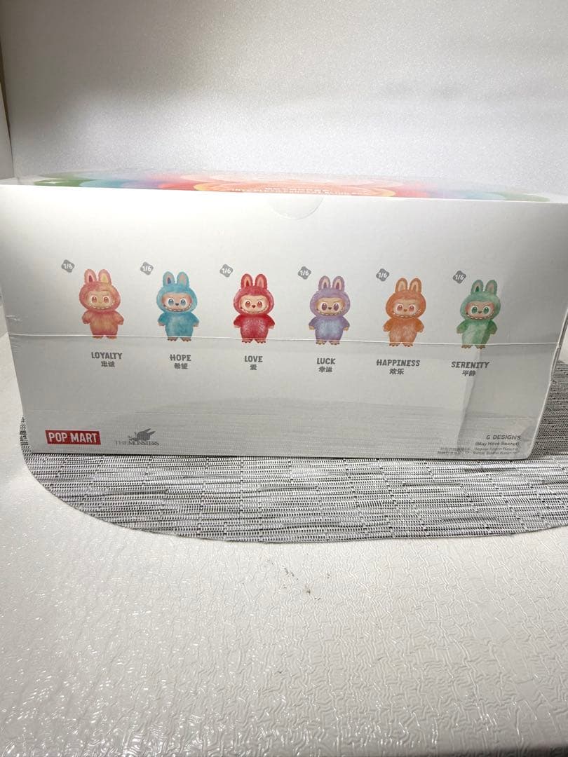 正規品　新品未開封　ラブブ　LABUBU エナジー　アソートボックス