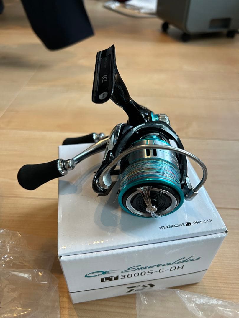 美品‼️Daiwa EmeraLdasLT 3000S-C-DH リール値引き可‼️