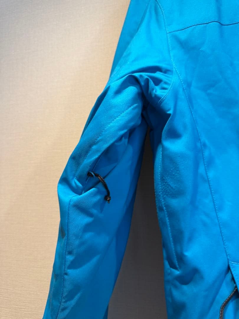 Salomon スキーウェア　サイズS クリーニング済み