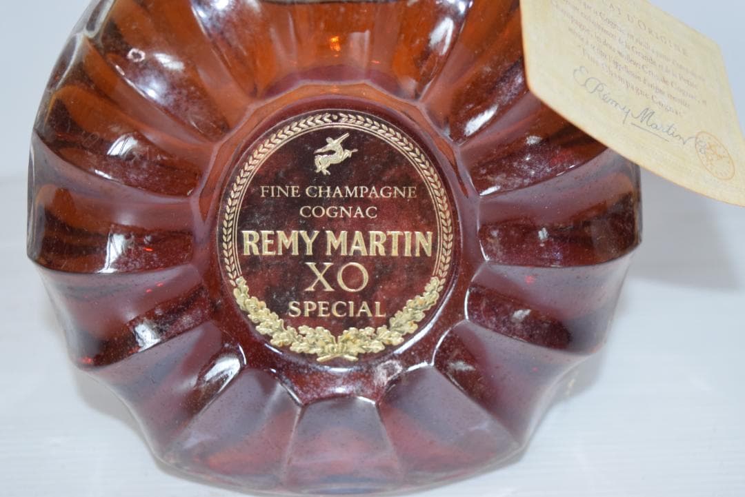 【未開栓】レミーマルタンREMY MARTIN XO SPECIAL 700ml