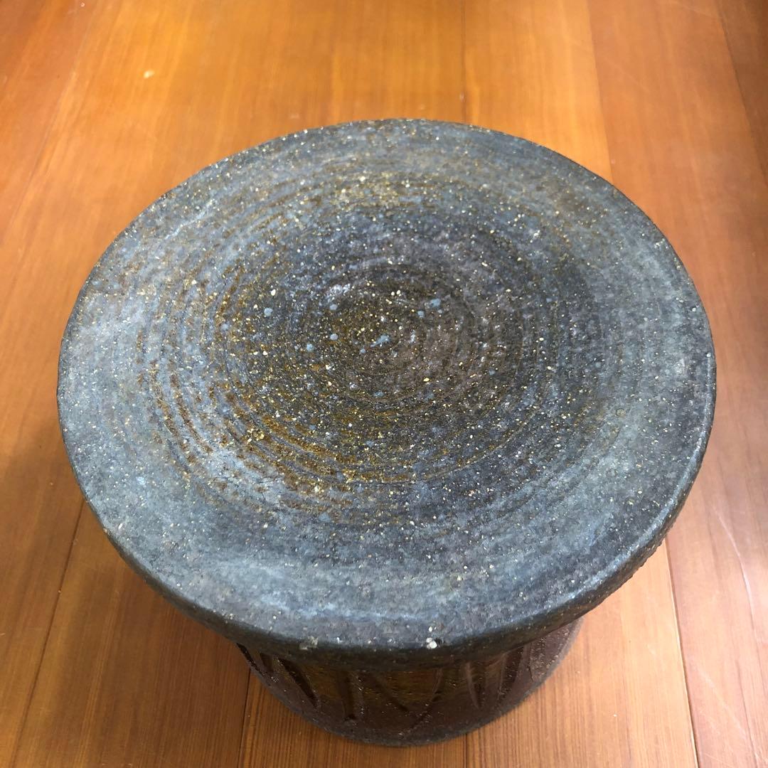 土地の風合いと紫茶色のグラデーション 花台 テラスチェア テーブル 日本伝統工芸