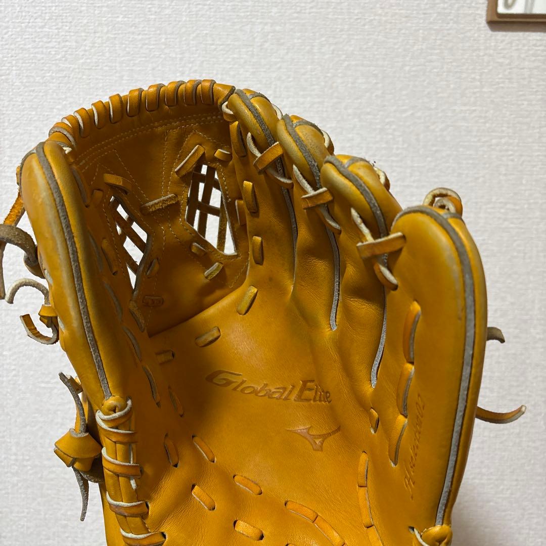 硬式用グローブ 右投手用