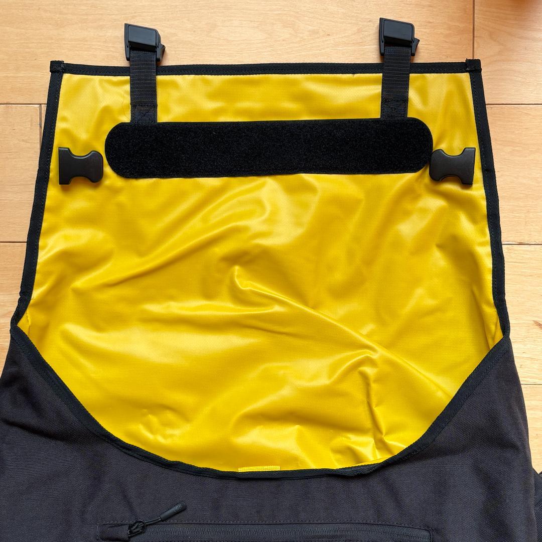 ☆Life Behind Bars☆ メッセンジャーバッグ ブラック【未使用】