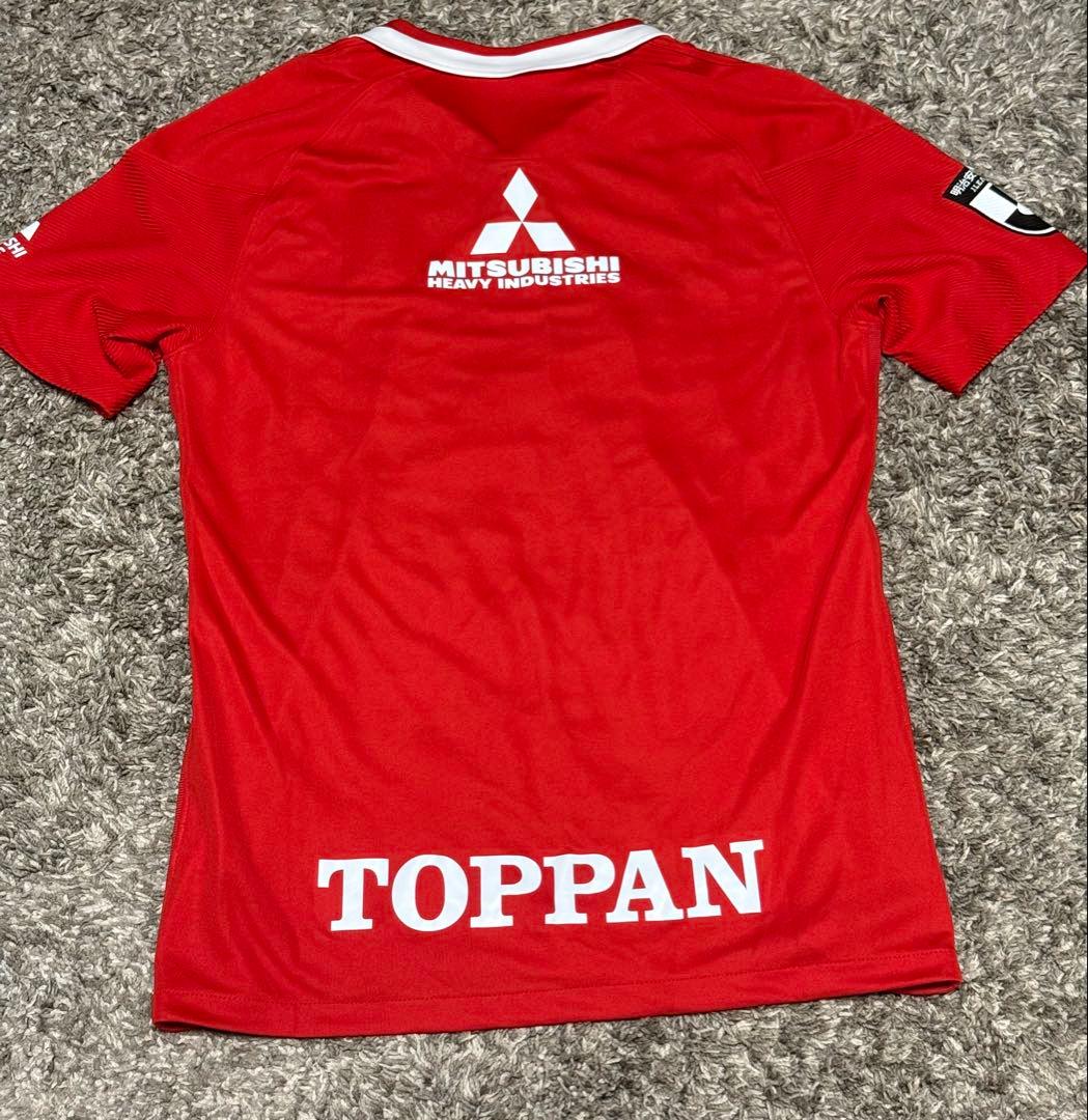 浦和レッズ3選手サイン付きユニフォーム