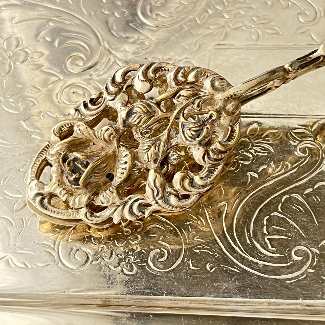 【ドイツ】 薔薇のクッキートング【純銀】 13.5cm