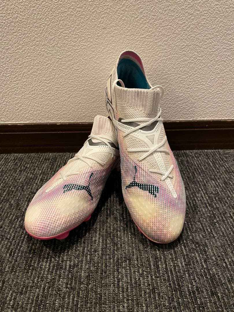 PUMA サッカーシューズ ハイカット ホワイト/ピンク　27cm