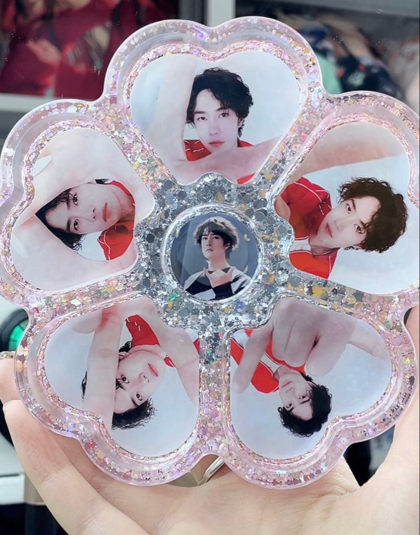 王一博 新作 花形のプレート置物 4点セット❣️確認用❣️0119