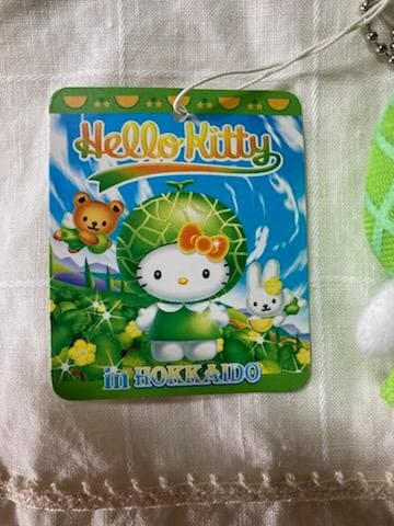 【タグ付き・美品】サンリオハローキティ メロン帽子キーホルダー2004 激レア