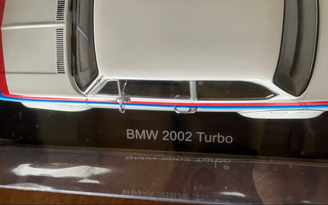  2002 Turbo 1:18 スケールモデルカー