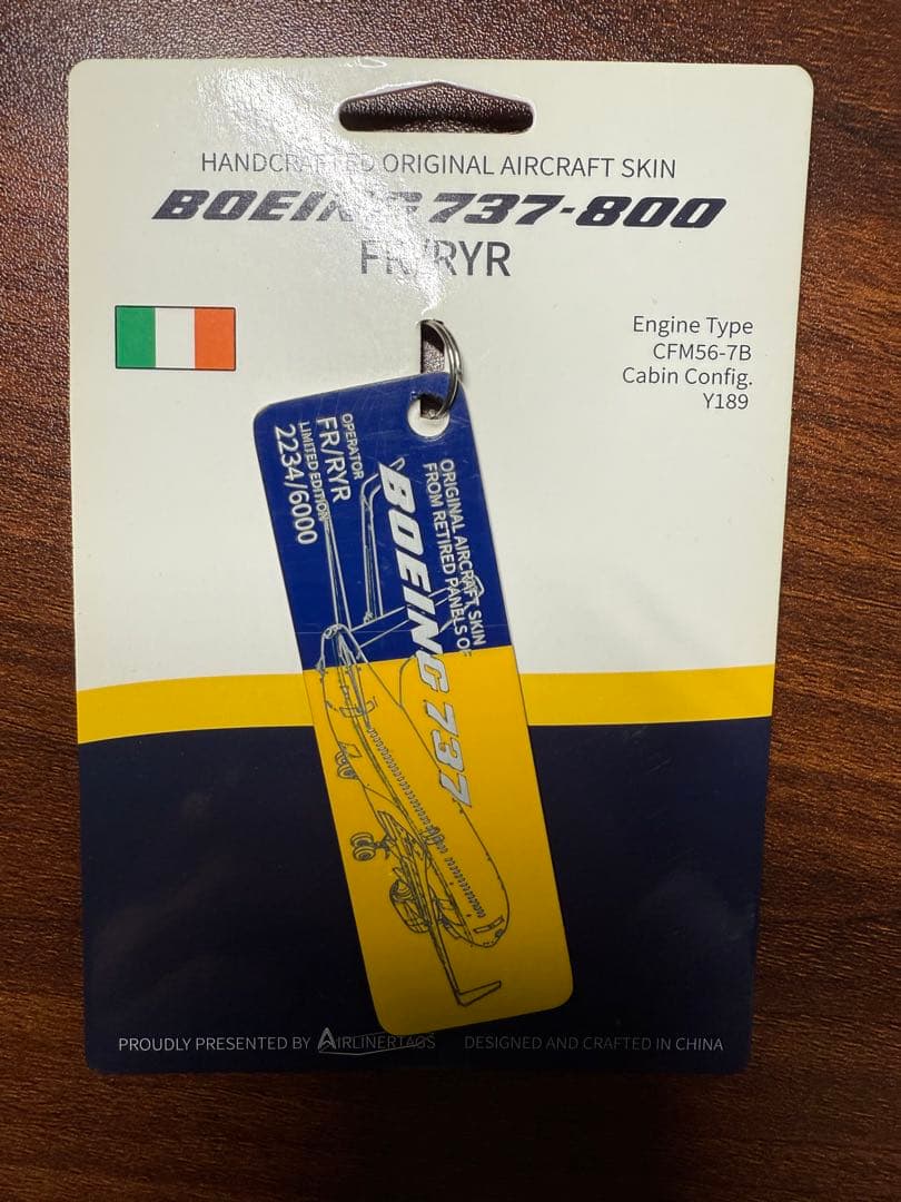 ライアンエア Airlinertags B737-800 コンビ色