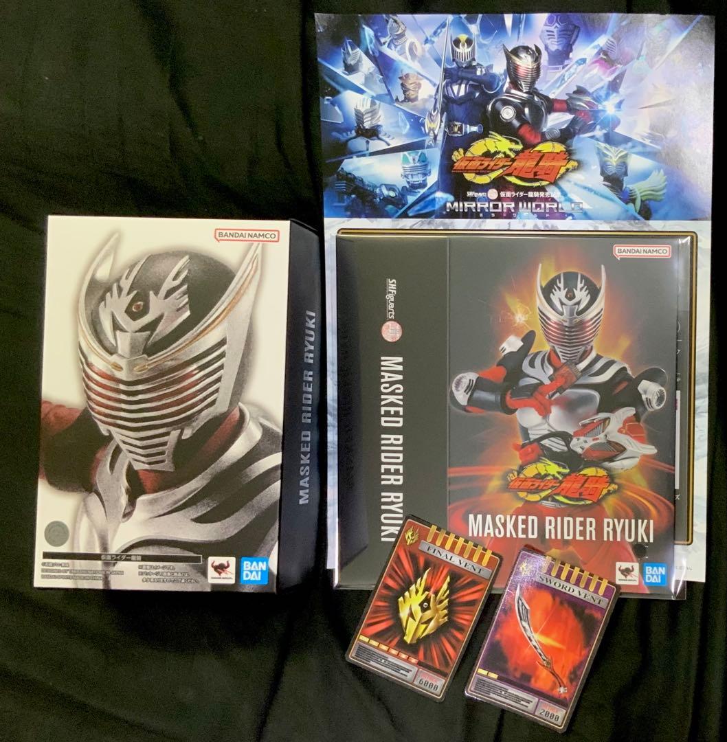 S.H.Figuarts 真骨彫製法 仮面ライダー龍騎 限定オリジナルスリーブ付