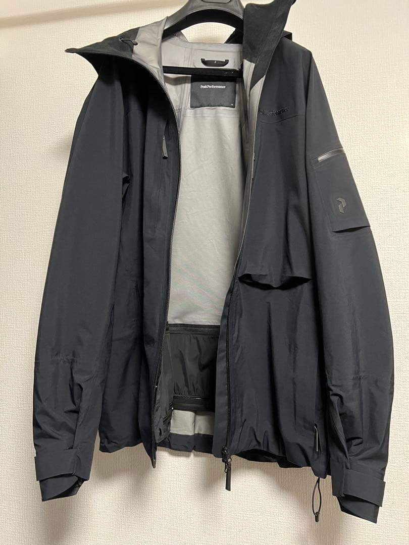 Peak Performance アルパイン GORE-TEX ジャケット 黒