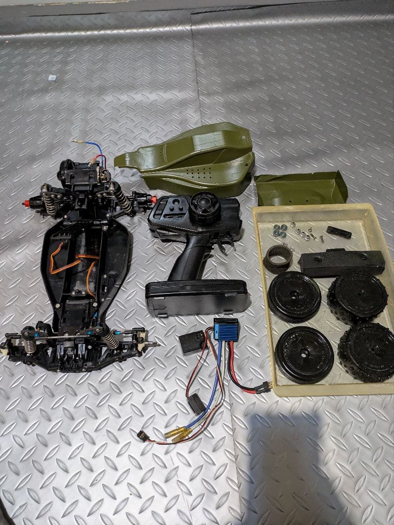 タミヤDT02　アルミ　ユニバーサル　フルベアリング　ラジコン　カー　 組キット