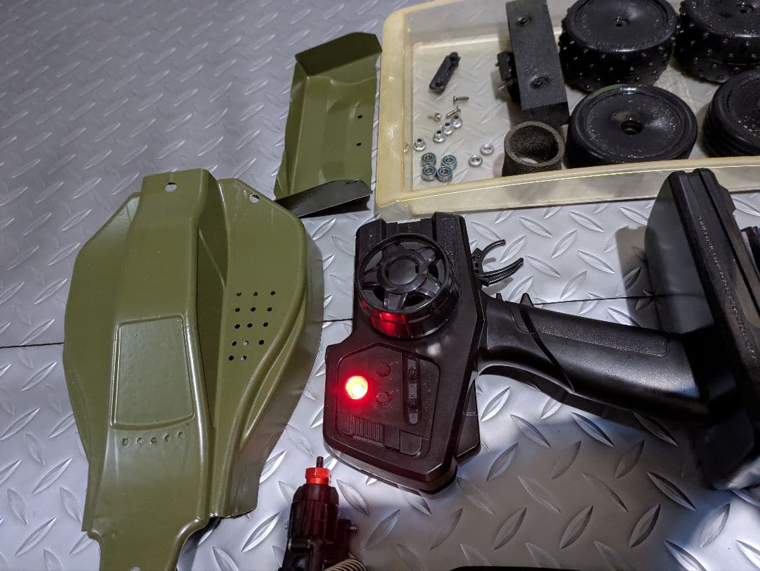 タミヤDT02　アルミ　ユニバーサル　フルベアリング　ラジコン　カー　 組キット