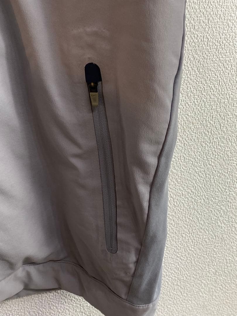 B02736 ナイキNIKE2012RogerFedererテニスウエアー　古着