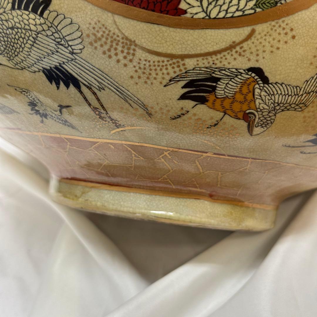 薩摩焼金襴飾壺　栄盛窯　瀧山作　金襴手花鳥　金彩　盛上　特大　壺　花瓶　郡鶴雲文