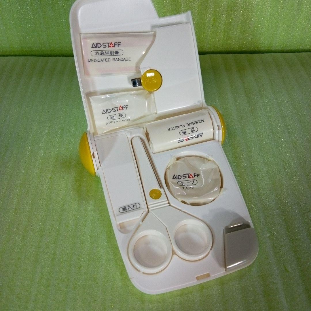 三菱銀行　Mitsubishi Bank　救急セット　救急箱　ノベルティ？