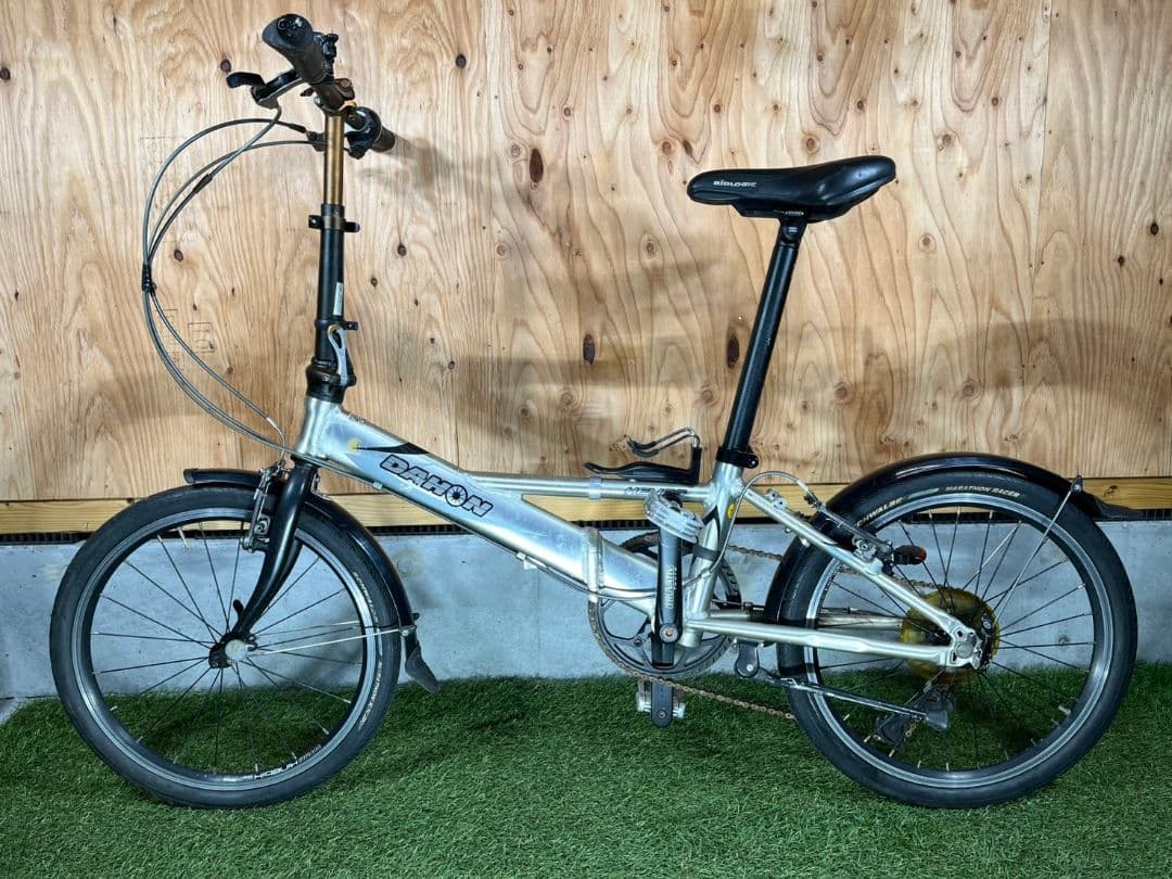 お引き取り限定 DAHON HELIOS 外装8段ギア 折りたたみ自転車