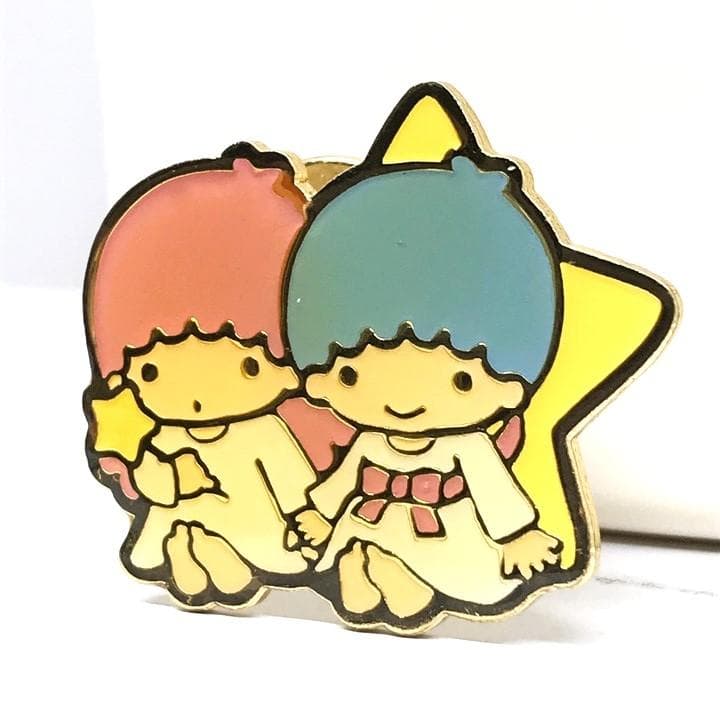 1999年 キキララ レトロ ピンバッジ 未使用 ピンズ リトルツインスターズ