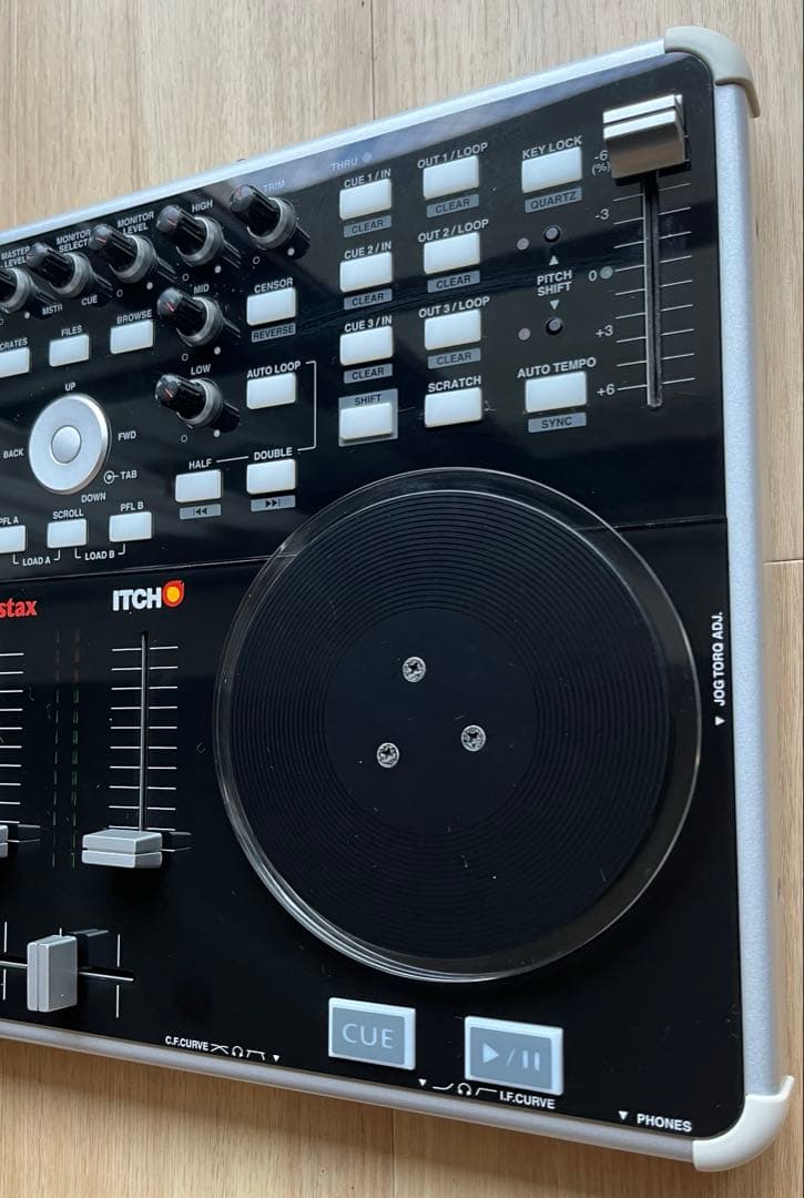 ⑥Vestax VCI-300 DJコントローラー