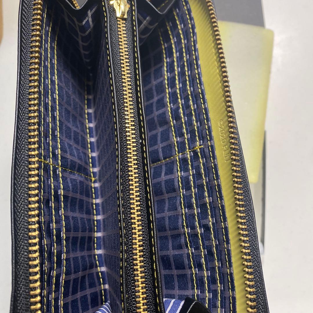 ラブライブ！虹ヶ咲学園スクールアイドル同好会　ラウンド長財布