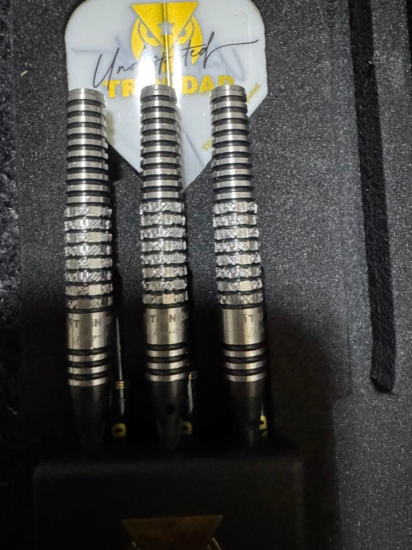 TRINIDAD リカルドa Sダーツ限定モデル